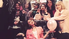 少女时代 - 秀英女王生日派对,逼太妍穿粉紅色上衣