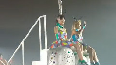 少女时代 - Kissing You