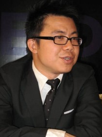 陈奂仁 