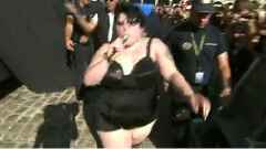 Beth Ditto - Standing In The Way Of Control