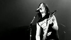 Bullet For My Valentine - Tears Don't Fall