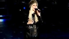 Pixie Lott - Catching Snowflakes