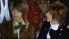 东方神起,Super Junior - Show Me Your Love
