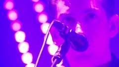 Arctic Monkeys - Do I Wanna Know