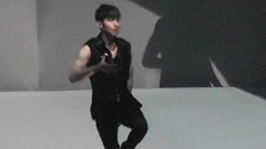 东方神起 - B.U.T