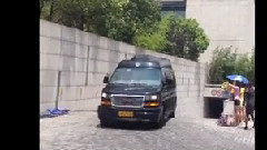 东方神起,郑允浩,沈昌珉 - 上海东方神起出酒店去机场