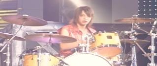 KAT-TUN - 歌曲串烧 & 谢幕
