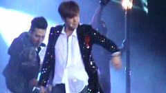 东方神起 - Honey Funny Bunny