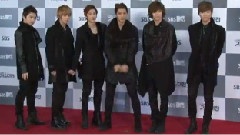 TEEN TOP - 红地毯 CUT