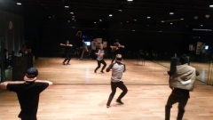 YG Family - Crazy