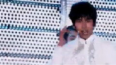 东方神起,SHINee - Purple Line & Ring Ding Dong
