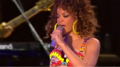 Rihanna - Disturbia