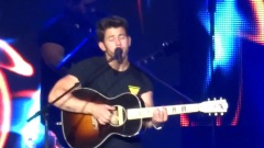 Jonas Brothers - Love Bug