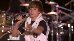 Justin Bieber - Somebody To Love  Macy's 4th of July