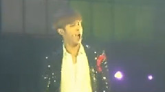 郑允浩 - World Tour Catch Me In Chile