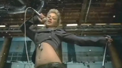 Kelly Clarkson - Walk Away