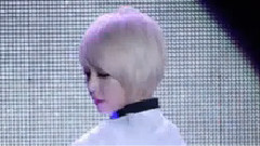 AOA - 短裙