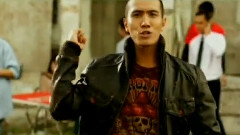 Ressa Herlambang - Jomblo