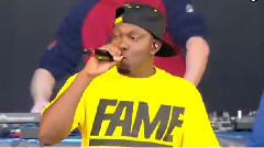 Dizzee Rascal,Robbie Williams - Going Crazy