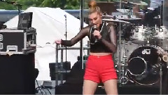 Karmin - Hello