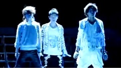 EXO,郑允浩 - 联合Dance舞台