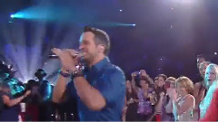 Luke Bryan - Play It Again