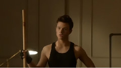 Glee Cast - Love Is A Battlefield