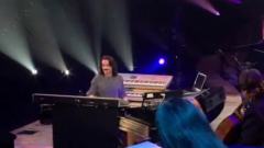 Yanni - 圣地