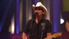 Brad Paisley,Carrie Underwood - Remind Me