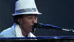 K'naan - WavinFlag