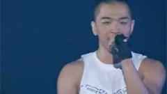 BigBang - So Beautiful  BIGBANG STAND UP TOUR08