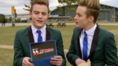 Jedward - Jedward's Big Adventure S02E02 Duxford(达克斯福德)