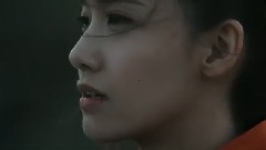 允儿(少女时代) - Eider Wind Is Everywhere 允儿 15s