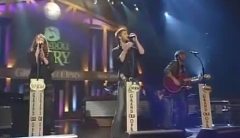Lady Antebellum - Love Don't Live Here