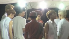 EXO - 束草音乐中心特辑