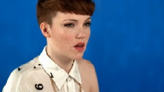 Chlöe Howl - I Wish I Could Tell You