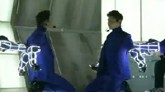 东方神起 - Catch Me