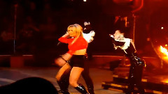 Britney Spears - Womanizer