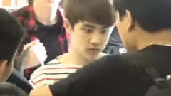 EXO-K,EXO - 重庆机场
