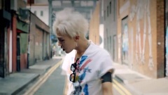 G-Dragon(BigBang),BigBang,Underworld - Born Slippy