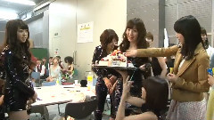 AKB48,板野友美,前田敦子 - 女神はどこで微笑む? MVメイキング映像