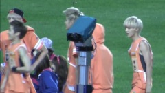 EXO - 接力前打哈欠