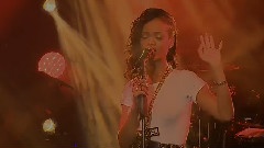 Rihanna - Take A Bow