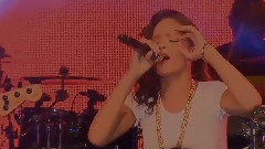 Rihanna - Man Down