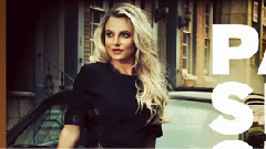 Britney Spears,Sia - Passenger