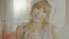 倖田来未 - SUPERSTAR
