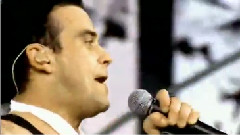 Robbie Williams - We Will Rock You Knebworth