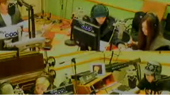 f(x) - Kiss The Radio