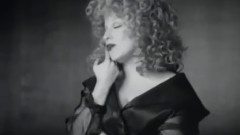 Bette Midler - Wind Beneath My Wings