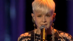 Robyn - Jag Vet En Dejlig Rosa / Dancing On My Own & Indestructible